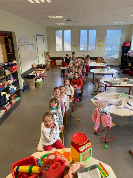 jeux libres en maternelle-école primaire privée Notre Dame-Bellevaux