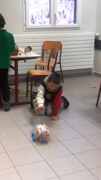 les petits jouets recycles – école privée Notre Dame – Bellevaux