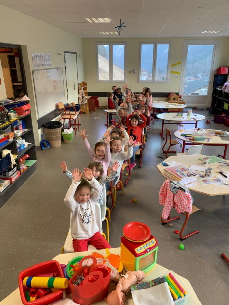 maternelle-jeux libres-école primaire privée Notre Dame-Bellevaux