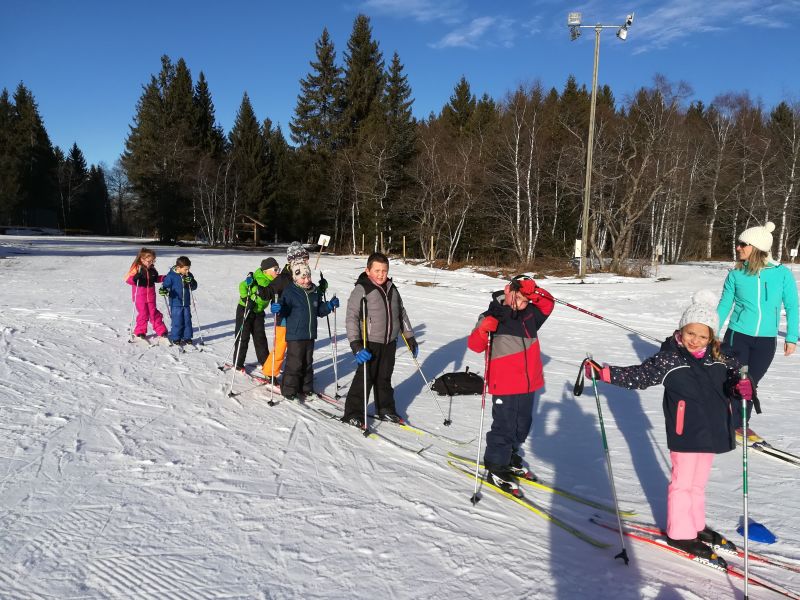 ski de fond primaire- école privée Notre Dame – Bellevaux – 2020 Les primaires de Notre Dame Bellevaux au ski